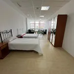 Апартаменти Bahia De 2 *